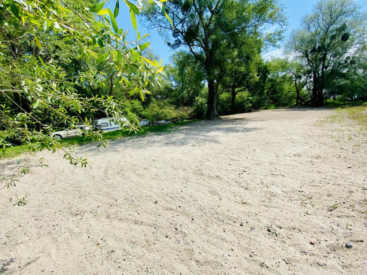 Souterrain-Apartment Zaunkoenig Mit Strandzugang FDH Eksteriør billede